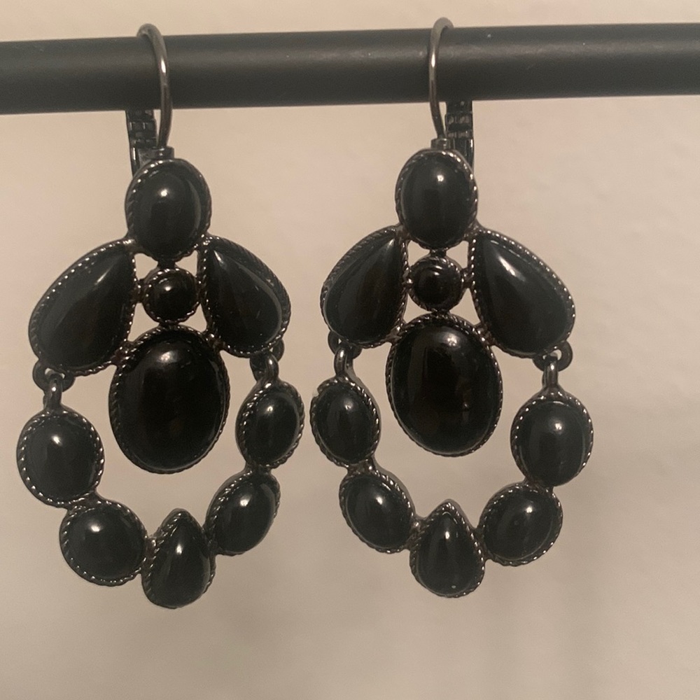 WHBM Black Gem Stone Earrings Leverback with Gunmetal